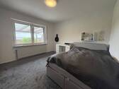 Schlafzimmer EG - 
