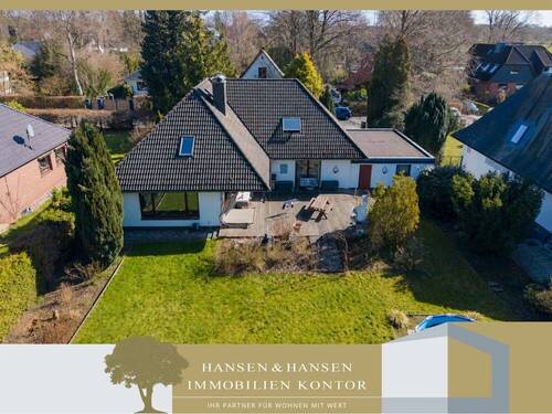 Titelbild - Einfamilienhaus mit großem Grundstück und Ausbaupotenzial in ruhiger Lage von Ahrensburger Hagen