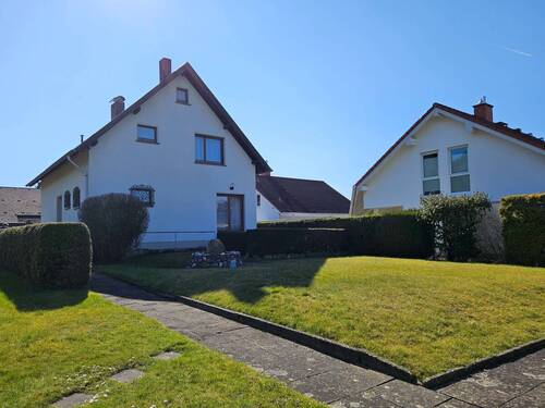Rückansicht - 5 Zimmer Einfamilienhaus in Unkel