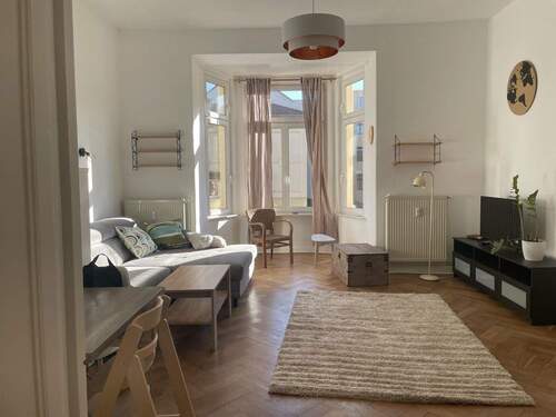 Bild 1 - Elegantes 4 Zimmer Apartment in historichen Gebäude - auf Wunsch möbliert