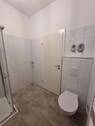 Bad mit Dusche - 