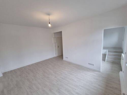 Wohnzimmer - Etagenwohnung mit 65,00 m² in Werneuchen (OT Tiefensee) zur Miete