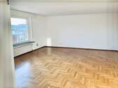 40m² großes Wohnzimmer - 
