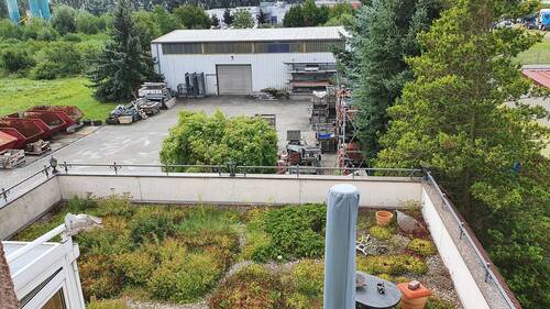 Terrasse und Hof.jpg - 