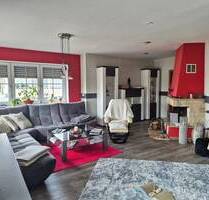 Einfamilienhaus mit Büro, Werkstatt und Lagerhalle - Waldheim