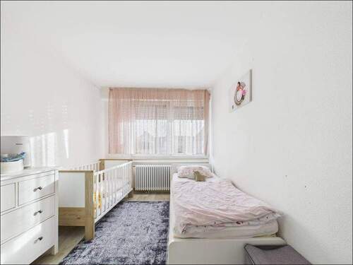 1 OG. Schlafzimmer - 