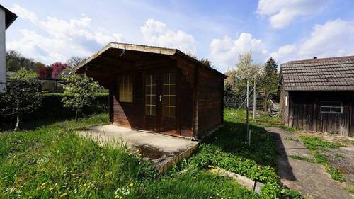 Großer Garten mit Hütte! - Doppelhaushälfte mit 126,00 m&sup2; in Bad Rappenau Heinsheim zum Kaufen