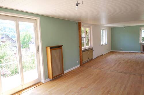 Essen mit Zugang Balkon - Mehrfamilienhaus, Wohnhaus mit 230,00 m² in Albstadt zum Kaufen