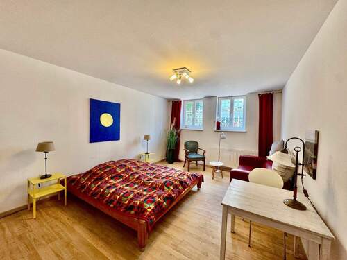 Zimmer 2, Souterrain - 