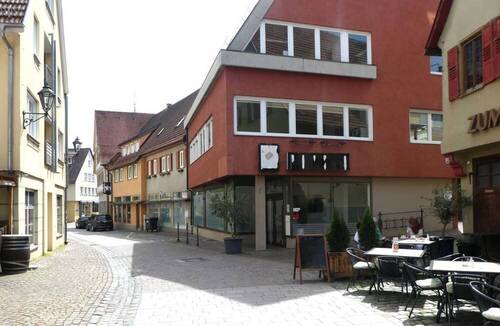 1. Gebäude - Mehrfamilienhaus, Wohnhaus zum Kaufen in Besigheim