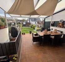 Komplett saniertes Einfamilienhaus mit Garten und Garage Wickrath Mitte - Mönchengladbach