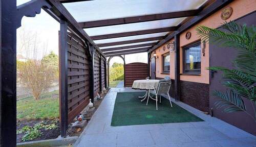 Ueberdachte Freiflaeche! - 