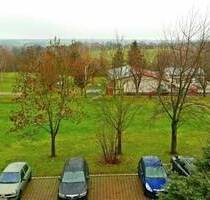 gut geschnittene, helle 3-Raum-Wohnung mit Balkon - Leisnig Polkenberg