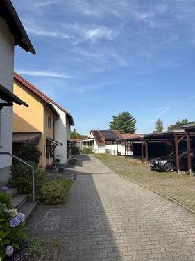 Carport mit Schuppen - 