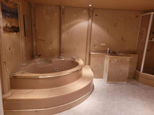 Wanne im Saunakeller - 