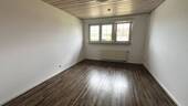 freundliches Kinder - oder Arbeitszimmer - 