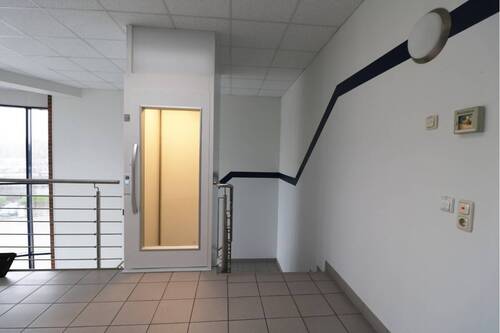 Lift - 