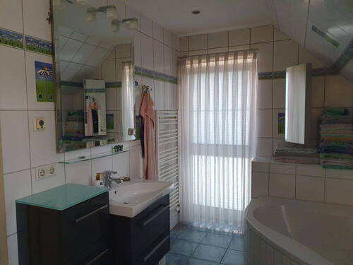 Fenster mit Plissees - 