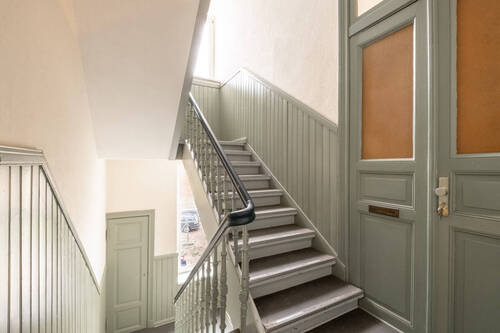 Treppenhaus - 2 Zimmer Etagenwohnung in Schwerin