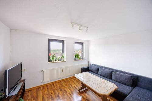 Wohnbereich - 9 Zimmer Mehrfamilienhaus, Wohnhaus zum Kaufen in Vaihingen an der Enz