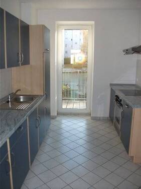 Bild 7 - EBK ? Balkon? Wir haben DIE WOHNUNG für Dich! *Fichtestraße*