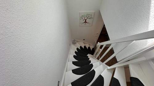 Treppe ausgeb. Spitzboden - 