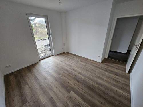 Schlafzimmer - Etagenwohnung mit 63,80 m&sup2; in Müllrose zur Miete