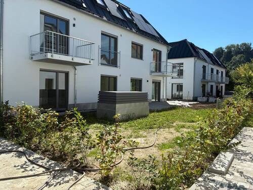 IMG_7222.JPG - Großzügige 140 m° 4 Zi Wohnung NEUBAU im EG mit eigenem Garten
