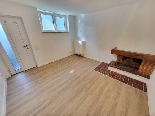 Souterrain: Gäste-/Arbeitszimmer - 