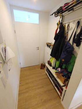 Wohnungseingang/Garderobe - 
