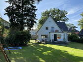 Bild 1 - Charmantes, liebevoll kernsaniertes Haus in Top-Lage