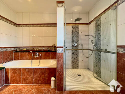 Badezimmer Erdgeschoss - 