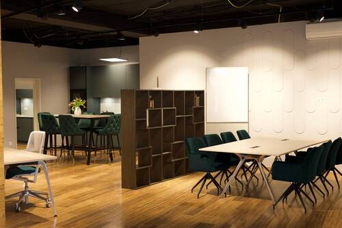 2025-03-22 15.42.48 - Büro mit 10,00 m&sup2; in Vaihingen/Enz zur Miete