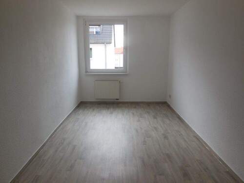 Kinderzimmer - Etagenwohnung mit 74,80 m&sup2; in Dessau-Roßlau zur Miete