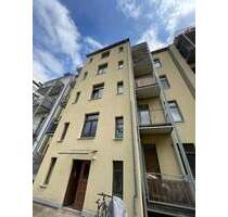 WOHNFÜHLEN ! gemütliche 2 -Raum-Wohnung in zentraler Lage mit Dusche - Chemnitz Schloßchemnitz