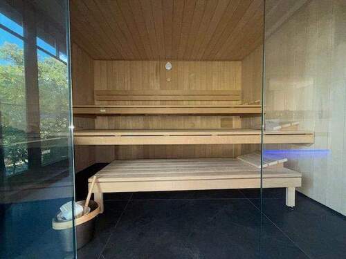 Sauna im Badbereich - 