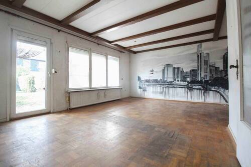 Wohnzimmer - Reihenmittelhaus mit 134,10 m&sup2; in Hofheim am Taunus zum Kaufen