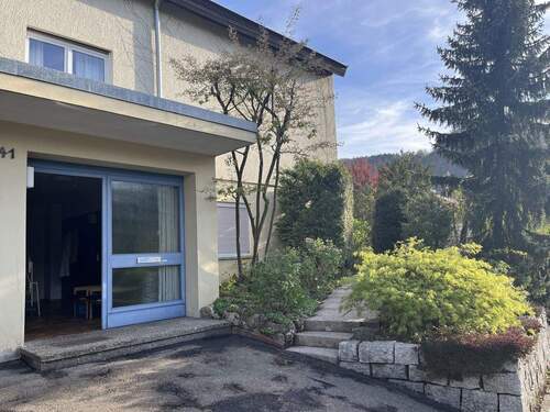 Bild 3 - 7 Zimmer Einfamilienhaus in Unterhausen