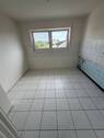 Helle Küche mit Fenster - Charmante 3,5-Zimmer-Wohnung in Rheinfelden (Baden)