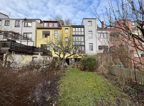 rückwärtiger Gartenblick - 