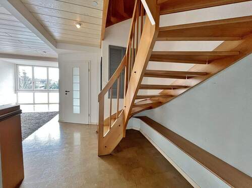 Herzlich willkommen im 1. Obergeschoss - Etagenwohnung mit 123,00 m&sup2; in Bremen zum Kaufen