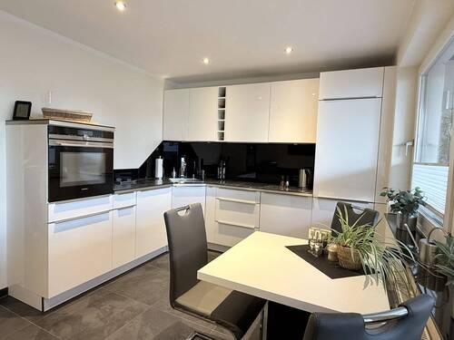 Küche - Etagenwohnung mit 83,80 m&sup2; in Langenfeld zum Kaufen