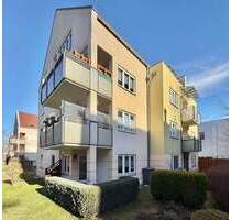 Investor gesucht! 3-Zimmer-Wohnung mit Balkon und TG-Stellplatz nahe des Großen Gartens - Dresden Strehlen