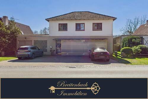 Breitenbach • Immobilien - Lilienthal - Frankenburg . Charmantes Wohn- & Geschäftshaus mit großzügigem Garten