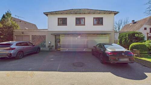 Vorderansicht - 6 Zimmer Mehrfamilienhaus, Wohnhaus zum Kaufen in Lilienthal