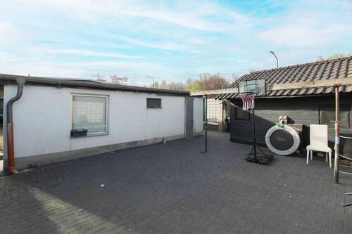 Seitenansicht - Grundstück zum Kaufen in Düsseldorf