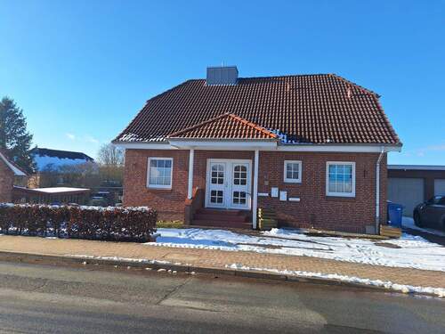 20260218_144914.jpg - Erdgeschosswohnung im 2-Familienhaus