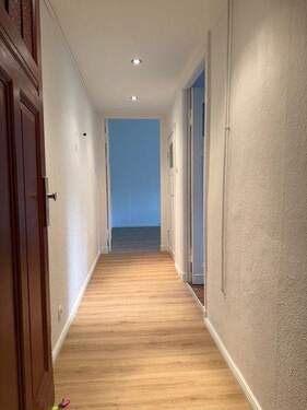 Flur mit 2. Ausgang - Büro mit 120,00 m&sup2; in Berlin zur Miete