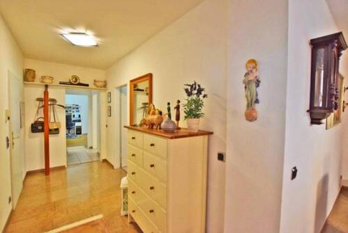 Diele - 2 Zimmer Etagenwohnung in Essen