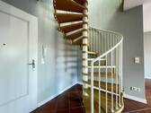 Wendeltreppe zur Empore - 